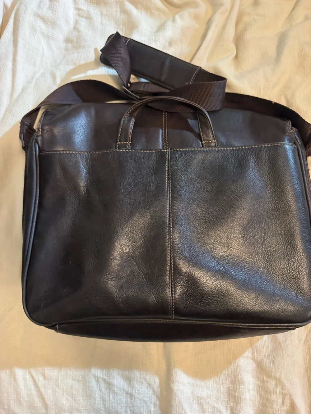 Kenneth Cole Reaction Brown Messenger Laptop Bag